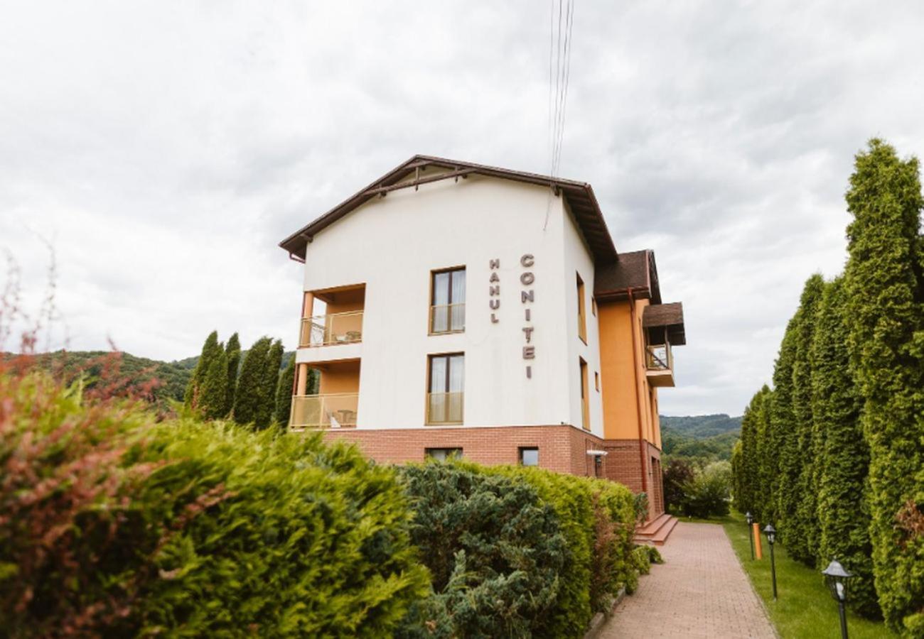 Hanul Conitei Sovata Exterior photo
